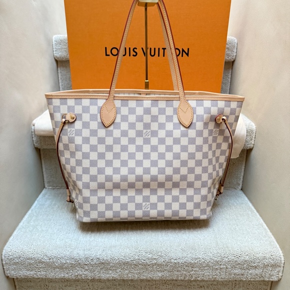 Louis Vuitton Damier Azur Neverfull in MM - Picture 8 of 11